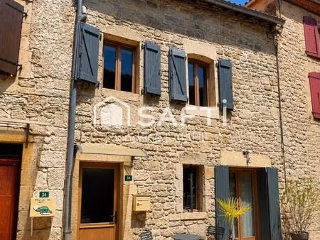 maison de village t3 avec terrasse sur le toit