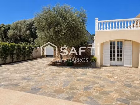 villa de caractère avec dépendance