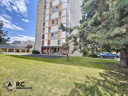 location appartement 3 pièces 67.6 m² à la chapelle-saint-mesmin (45380)  681 €