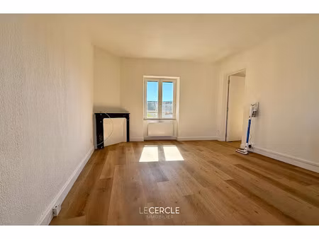 location appartement 2 pièces 30 m² à senlis (60300)  770 €