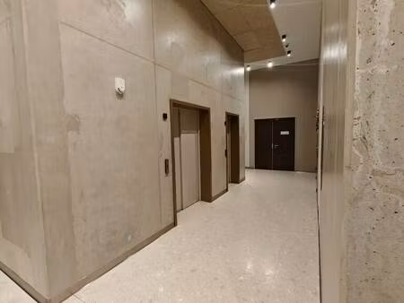 location local d’activités ivry-sur-seine 94200 56m² à 3569m²