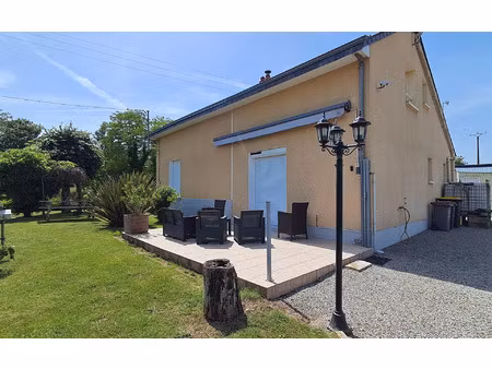 maison ercé-en-lamée 116 m² t-4 à vendre  229 950 €