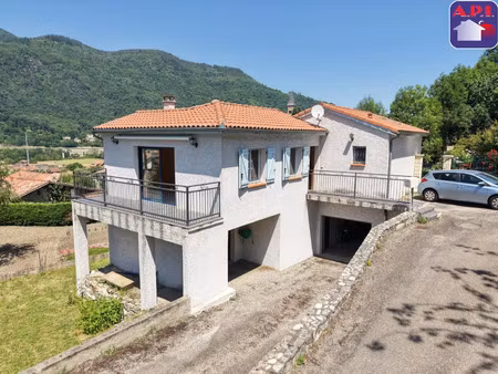 vente maison 5 pièces 102 m² tarascon-sur-ariège (09400)