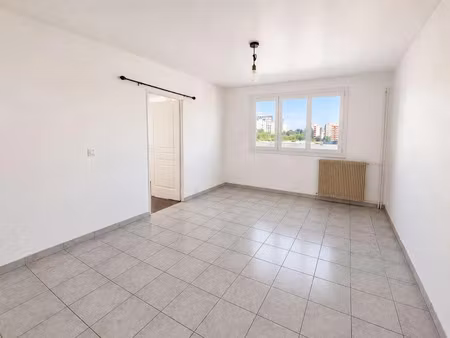 location appartement 4 pièces 79 m² à montigny-les-cormeilles (95370)  1 273 €