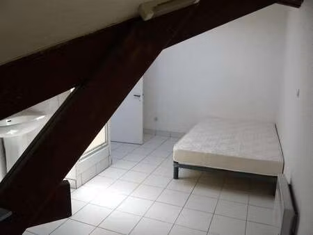 location appartement t1 meublé à nantes centre ville (44000) : à louer t1 meublé / 22m² na