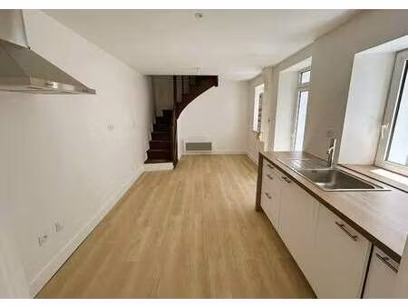 location maison à trémentines (49340) : à louer / 74m² trémentines