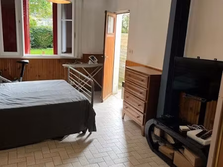 location meublée appartement 1 pièce 38 m² à saint-cyr-l'ecole (78210)  791 €