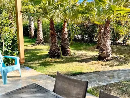 location meublée appartement 2 pièces 40 m² à hyeres (83400)  980 €