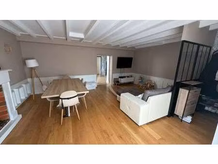 vente maison à la chaize-le-vicomte (85310) : à vendre / 146m² la chaize-le-vicomte