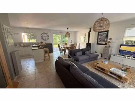 vente maison piscine à la roche-sur-yon zone est (85000) : à vendre piscine / 124m² la roc