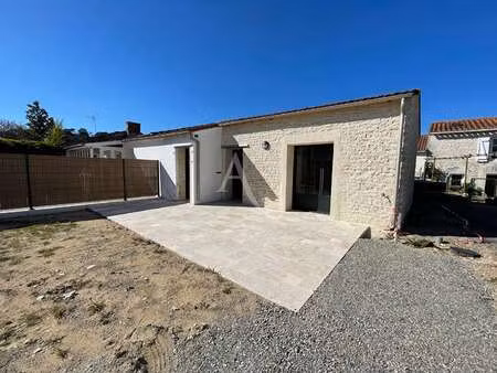 vente maison à longeville-sur-mer (85560) : à vendre / 35m² longeville-sur-mer