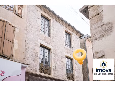 ensemble immobilier vendu en vente à terme