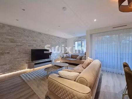 appartement t4 de 87m2 avec balcon et cave!