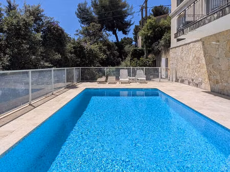 appartement villa 3 pièces  terrasse 70 m²  accès privatif piscine
