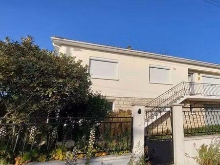 angoulême ma campagne maison de 125 m² sur garage  avec jardin