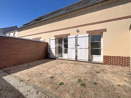 location maison 3 pièces 73 m² à clermont (60600)  890 €