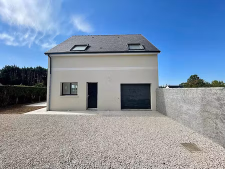 location maison 4 pièces 102.13 m² à saint-claude-de-diray (41350)  970 €