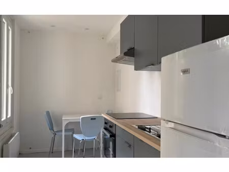 location appartement  25 m² t-1 à castres  525 €