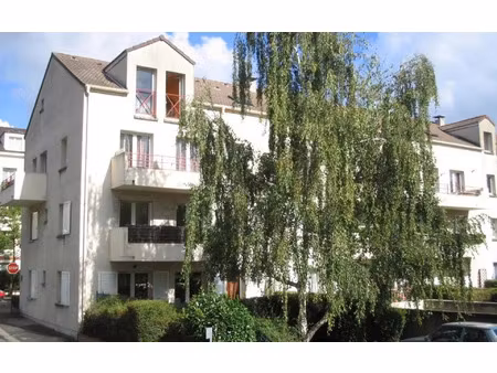 location appartement  63.68 m² t-3 à torcy  1 076 €