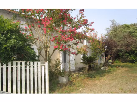 location maison  m² t-4 à préchac-sur-adour  710 €