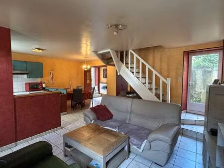 vente maison à landivisiau (29400) : à vendre / 103m² landivisiau