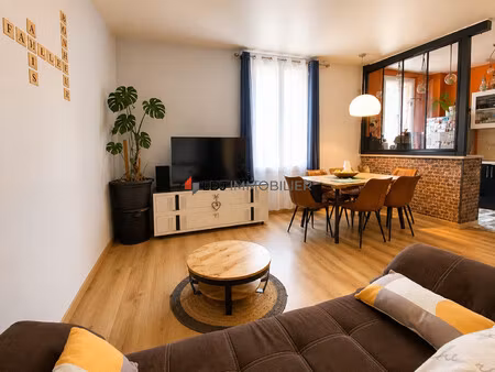 maison 115.00 m²