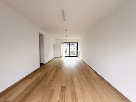 appartement à louer avec garage et terrasse   woluwe-saint-pierre (vbe29759)