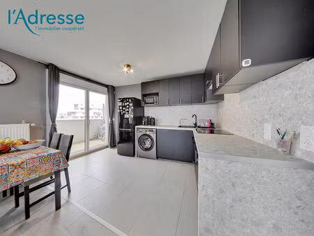 vente appartement 4 pièces  81.00m²  noisy