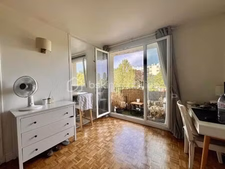 appartement de 21 28 m² à saint-cloud