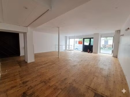 bien commercial à vendre