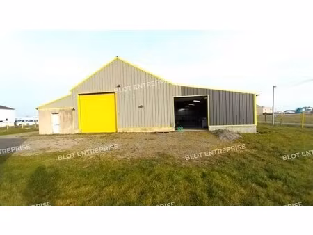 vente local d’activités cherrueix 35120 410m²