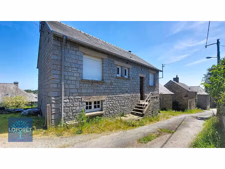 maison de bourg  au calme  proche a84