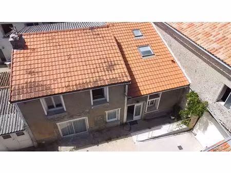 vente maison 4 pièces  109.00m²  poitiers