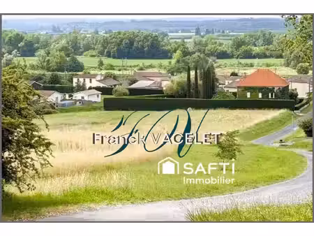 cu accepté pour huit lots