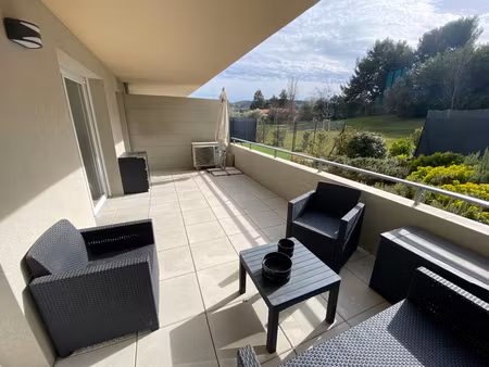 gignac la nerthe : appartement t3 meublé en location