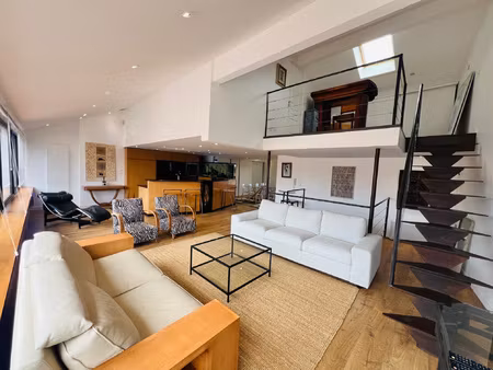 t3 bis de standing au coeur du quartier chalets /concorde