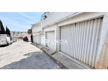 nice ouest - grand garage de plain-pied