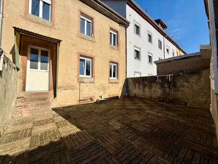 guebwiller : maison t5 (100 m²) à louer