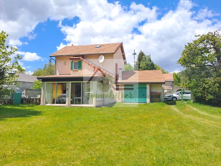 maison individuelle avec jardin