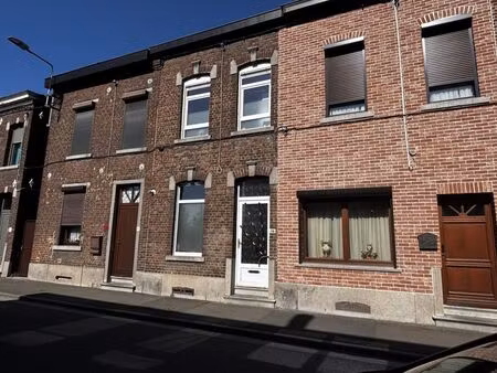 maison à louer avec terrasse et jardin   houdeng-goegnies (vbe29785)