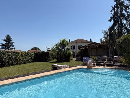 maison pontonx sur l adour 7 pièce(s) 243 m2