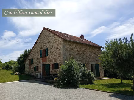 maison en pierre de 150 m2 habitable de suite ayant de trés