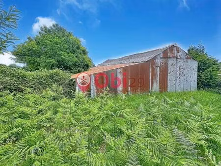 à tregourez parcelle constructible de 2075 m2