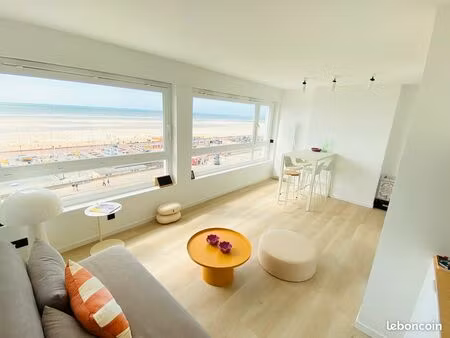 appartement rénové front de mer vue exceptionnelle