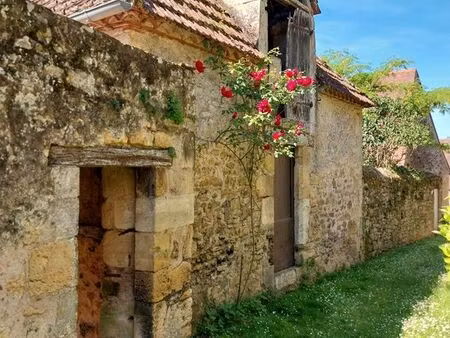à vendre – propriété de caractère avec vue exceptionnelle au cœur de limeuil
