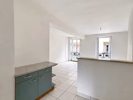 location appartement 3 pièces 60 m2 à melun