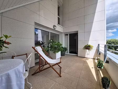 appartement d'exception à saint-avertin - 5 pièces  125 m²  vue imprenable
