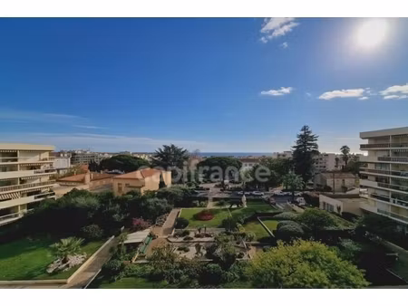 appartement à vendre 4 pièces + garage et cave golfe juan