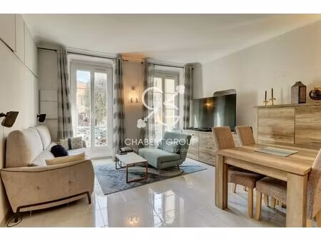 villefranche-sur-mer – appartement – 3 pièces – 57 m² – meublé – vieille-ville – proche me