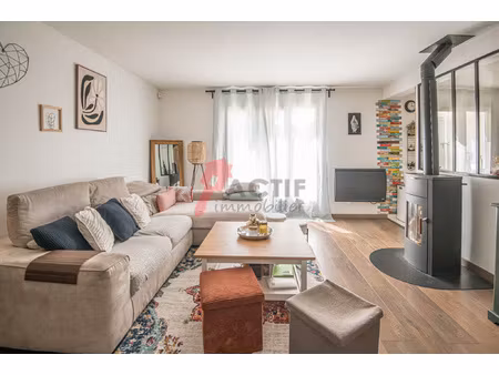 maison de 4 pièces principales 94 21m2